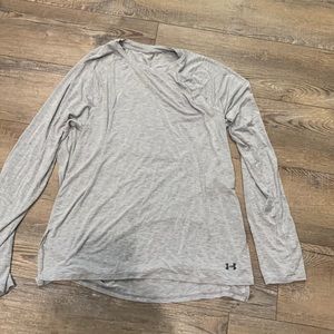 Open back gray under Armour shirt